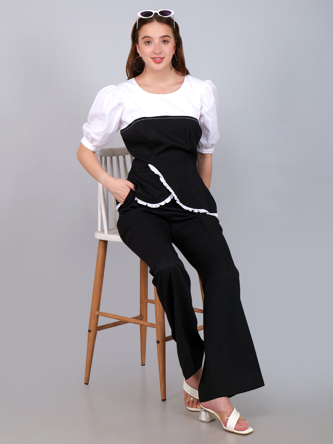 Black-White Overlap Flap Top With Bell-Bottom Pant